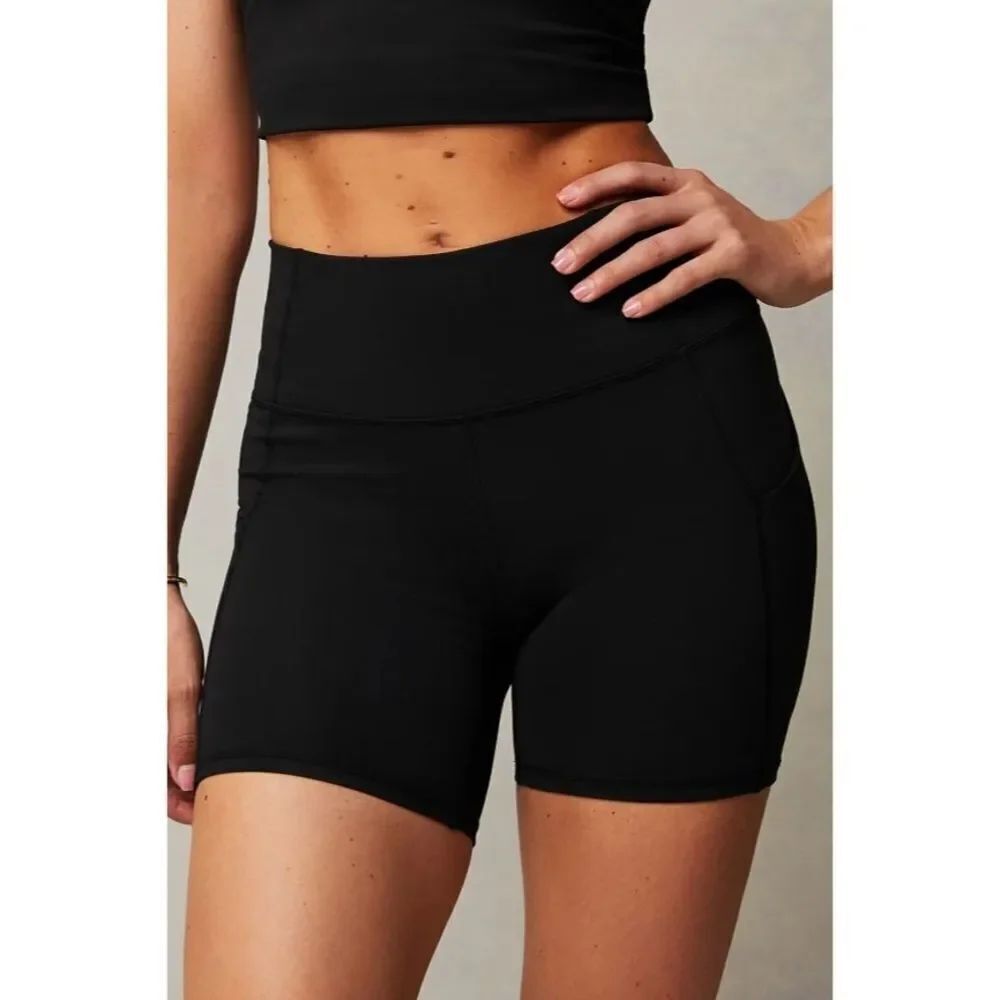 FABLETICS Oasis PureLuxe High-Waisted 6'' Short in Black